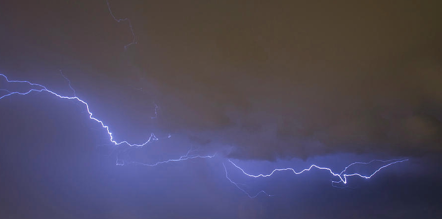 Lightning in the night sky